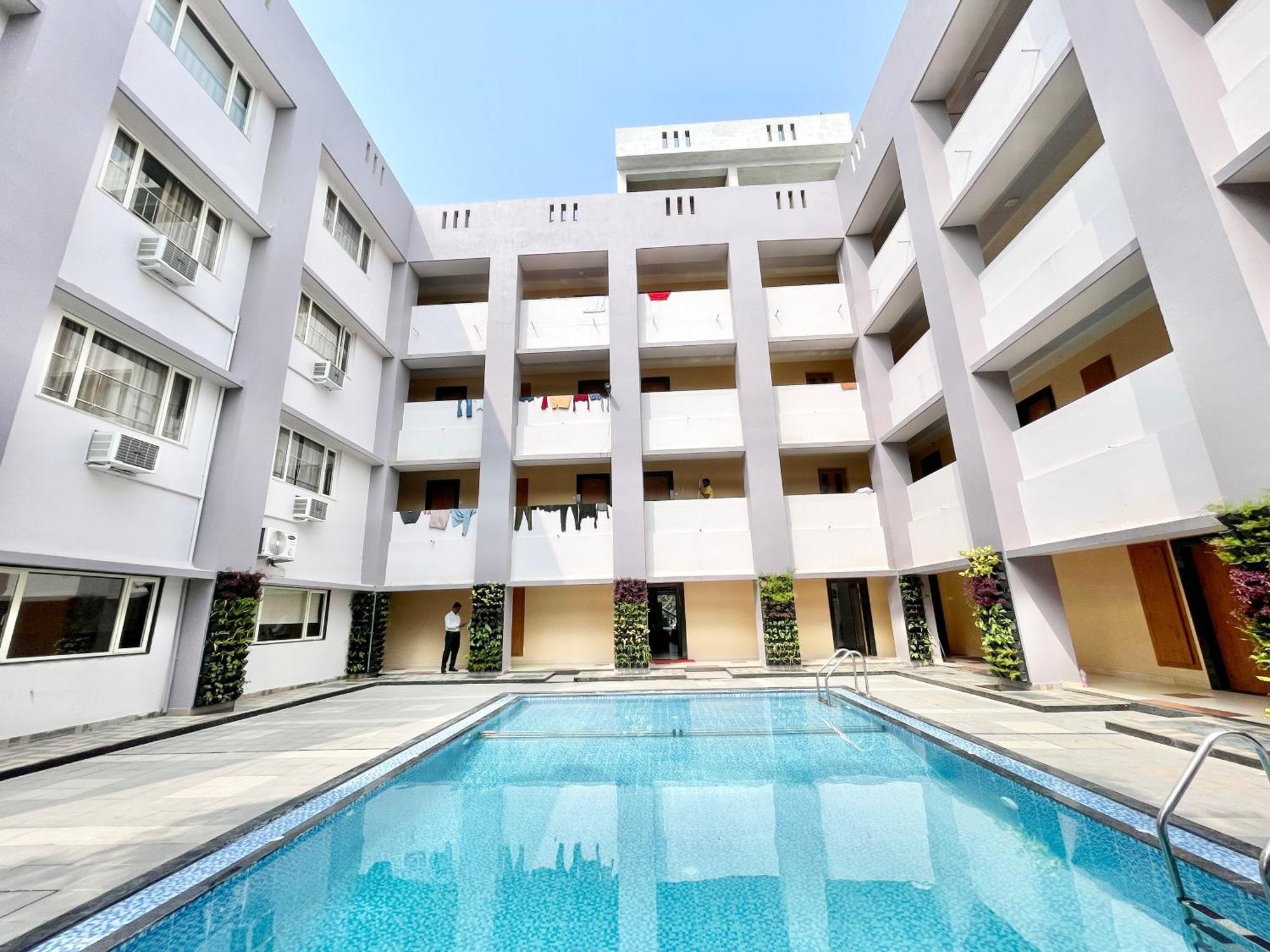 Hotel Rockbay, Puri Swimming-Pool, Near-Sea-Beach-And-Temple Fully-Air-Conditioned-Hotel With-Lift-And-Parking-Facility Exterior foto